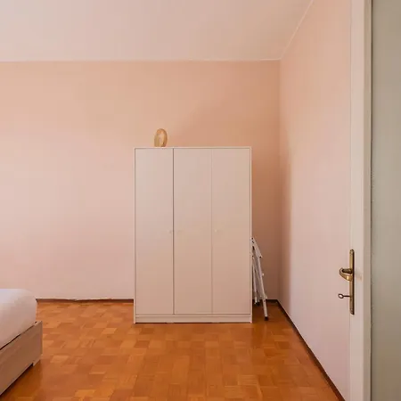 I Host - Puglie 17 Apartment Milan